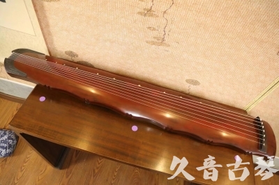 贺州市●久音古琴  ●典藏系列 20230807 [红洒金竹节]
